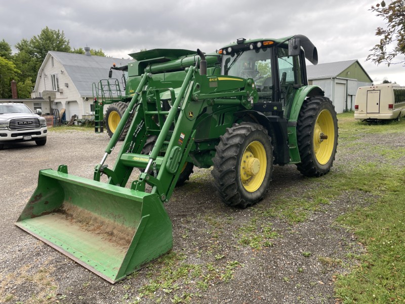 2015 JOHN DEERE 6145M TRACTOR WITH LOADER