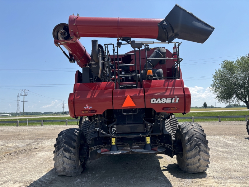 2014 CASE IH 8230 AXIAL-FLOW COMBINE