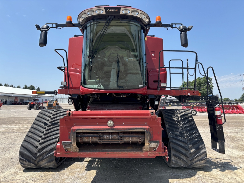 2014 CASE IH 8230 AXIAL-FLOW COMBINE