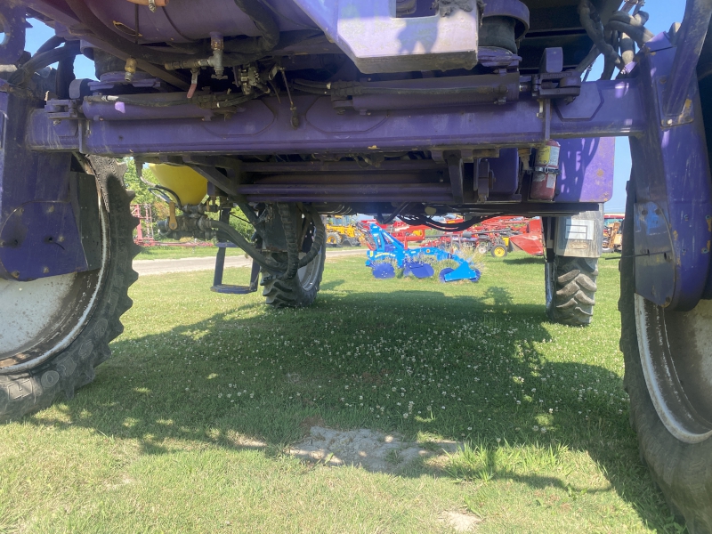 2001 AG-CHEM ROGATOR 1254 SELF PROPELLED SPRAYER