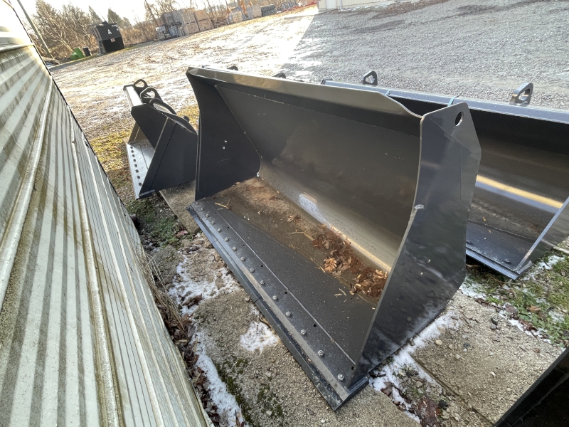 2025 CASE 83 INCH LOADER BUCKET