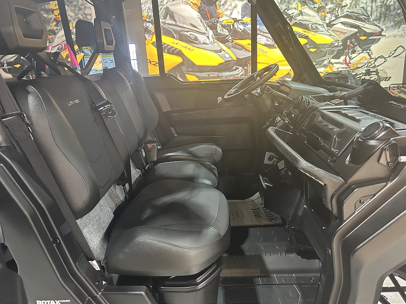 ATV & Utility Vehicles  2025 CAN-AM DEFENDER LIMITED HD10 SIDE BY SIDE Photo
