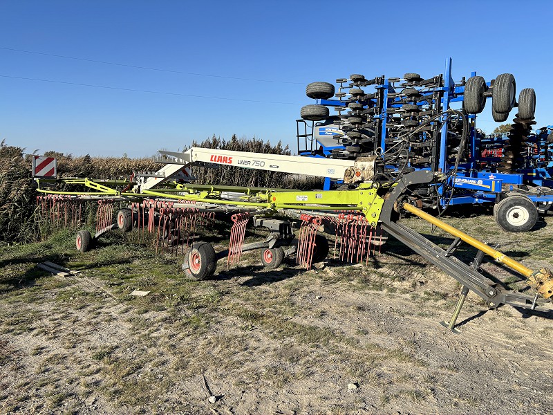 2012 CLAAS LINER 750 TWIN RAKE