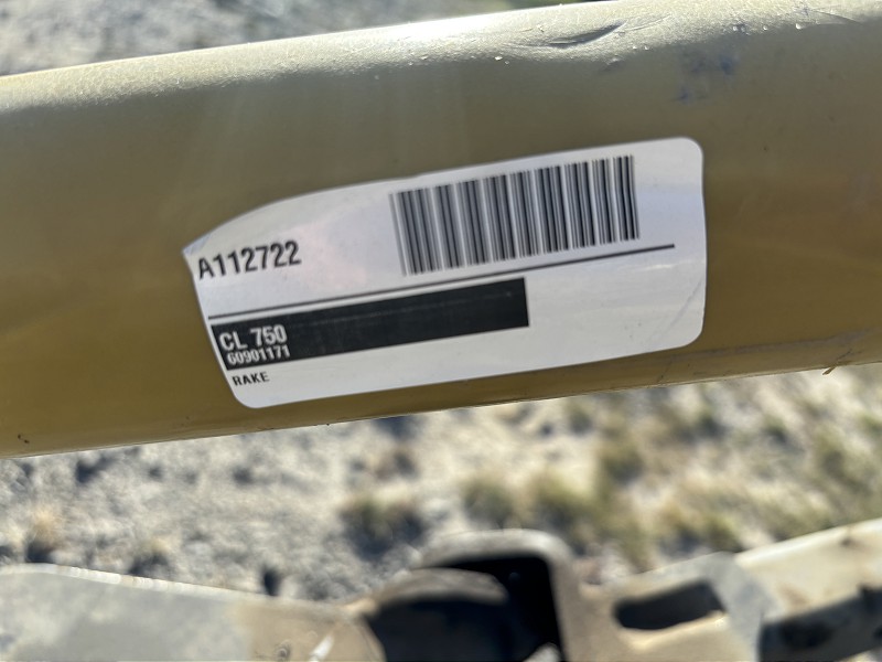 2012 CLAAS LINER 750 TWIN RAKE