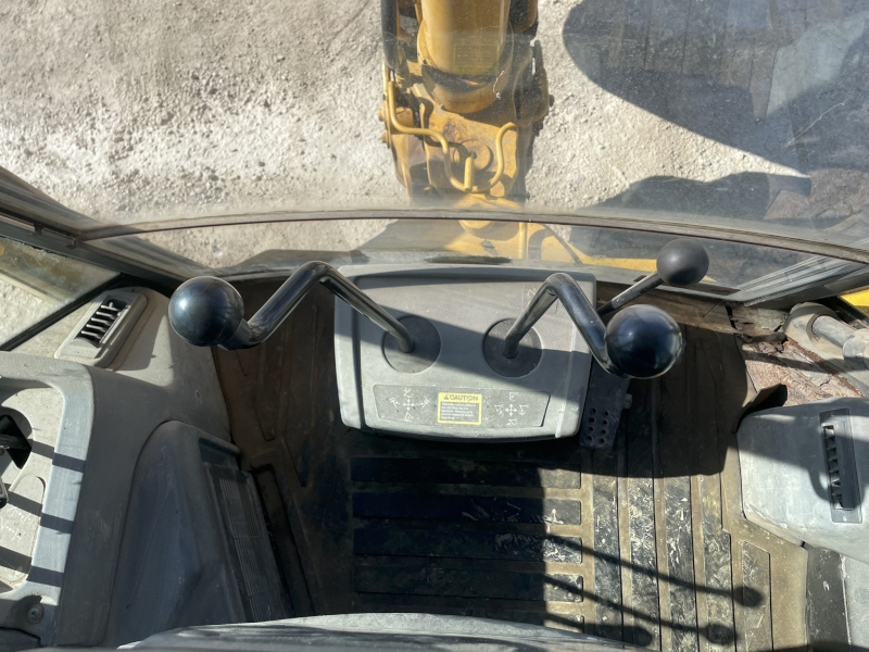 2001 JOHN DEERE 410G TRACTOR LOADER BACKHOE