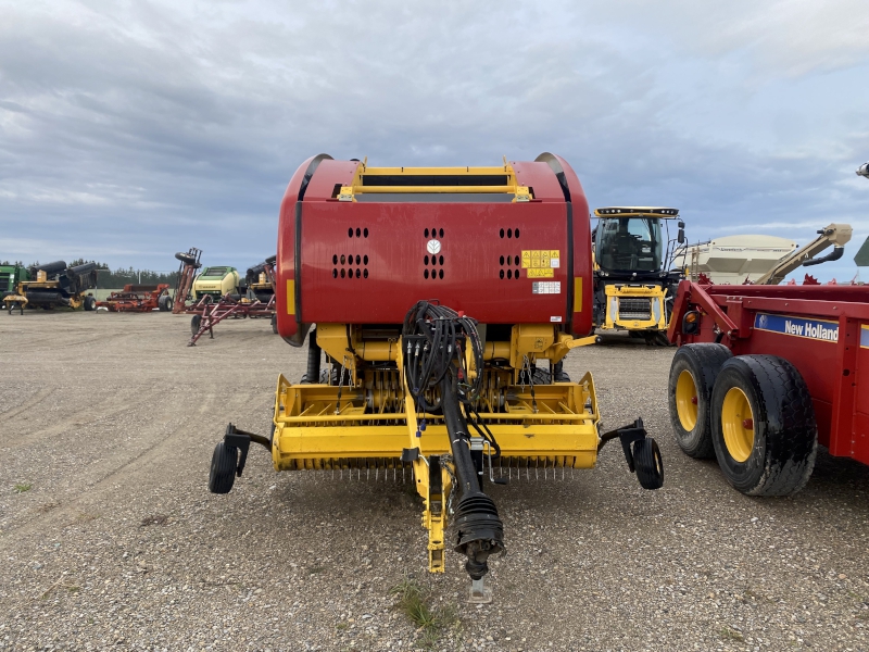 2022 NEW HOLLAND ROLLBELT 450 ROUND BALER