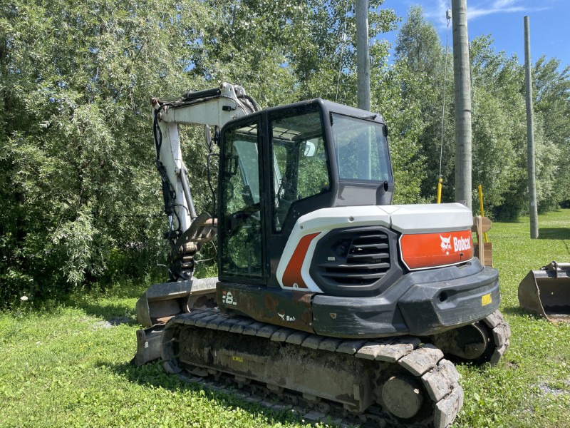 2018 BOBCAT E85 MINI EXCAVATOR WITH DOZER BLADE