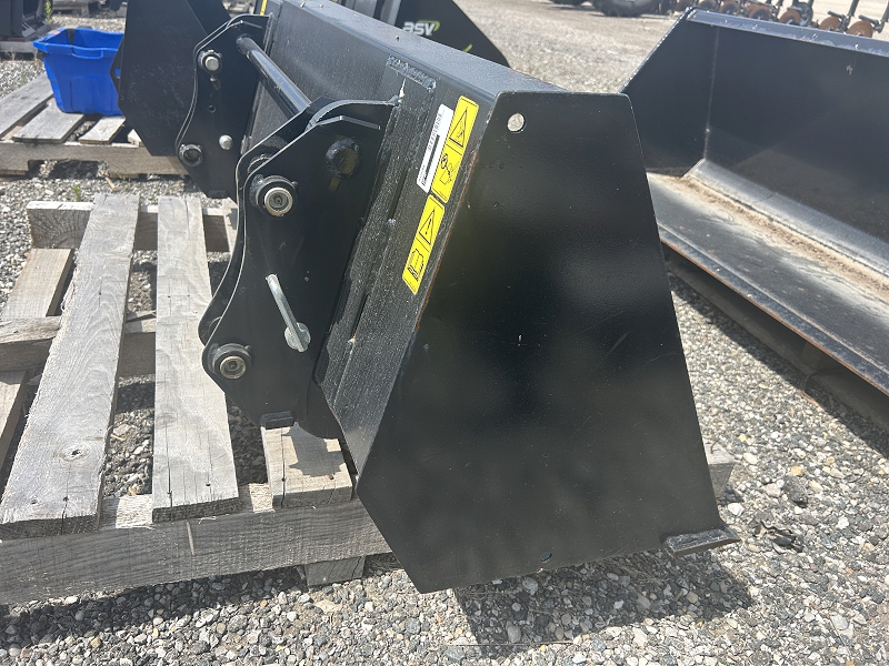 2021 YANMAR 53 INCH WIDE LOADER BUCKET