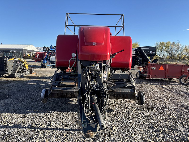 2013 MASSEY FERGUSON 2150 SQUARE BALER