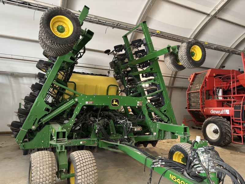 2022 JOHN DEERE N540C AIR SEEDER