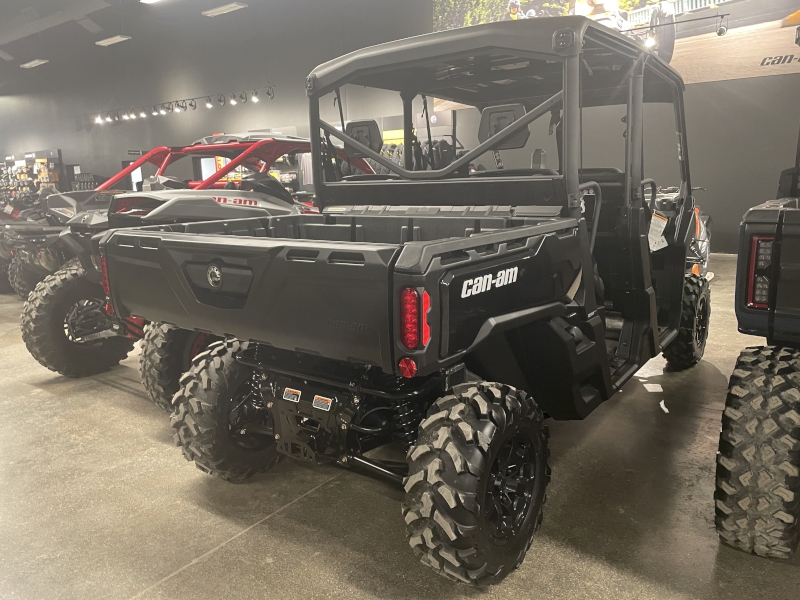 Side-by-Side/Utility Vehicle  2025 CAN-AM DEFENDER MAX XT HD10 SIDE BY SIDE Photo