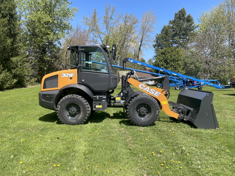 2026 CASE 321F COMPACT WHEEL LOADER