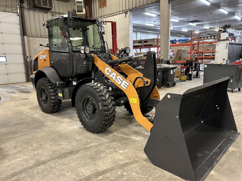 2026 CASE 321F COMPACT WHEEL LOADER