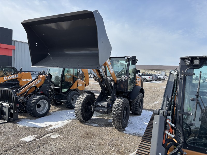 2026 CASE 321F COMPACT WHEEL LOADER