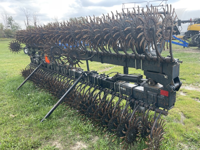 2010 YETTER 3541 ROTARY HOE
