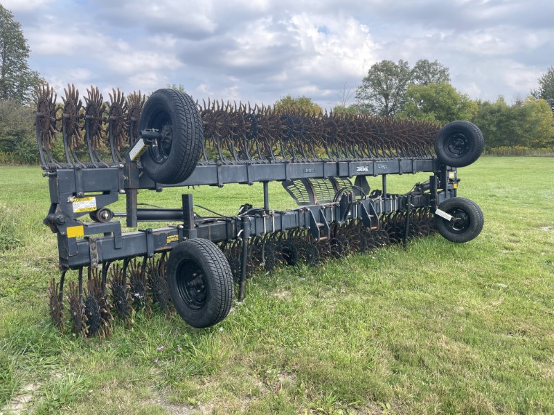 2010 YETTER 3541 ROTARY HOE