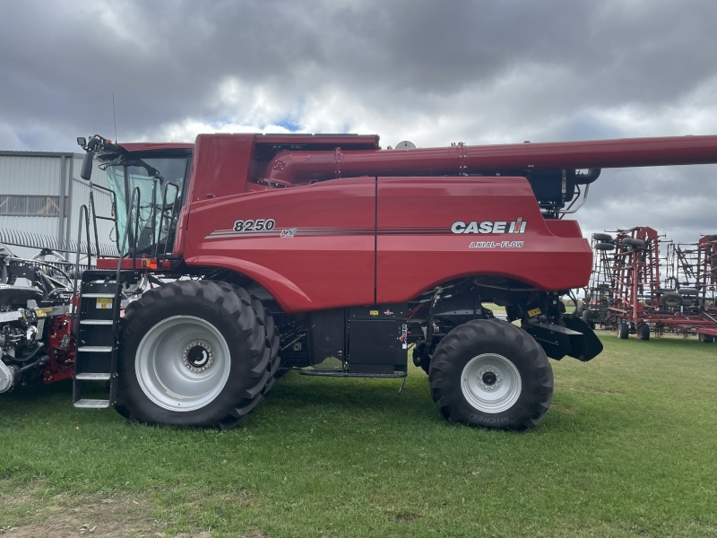 2024 CASE IH 8250 AXIAL FLOW COMBINE***24 MONTH INTEREST WAIVER***