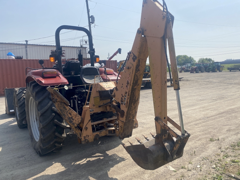 2007 CASE IH MAXXUM 110 TRACTOR WITH LOADER