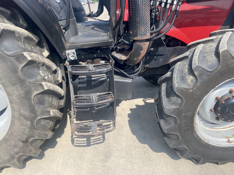 2007 CASE IH MAXXUM 110 TRACTOR WITH LOADER