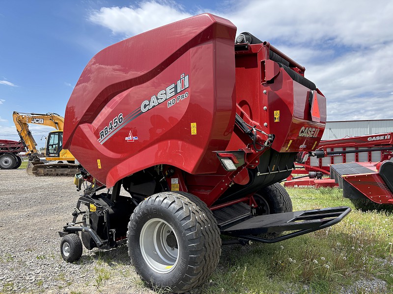2026 CASE IH RB456 PRO ROUND BALER