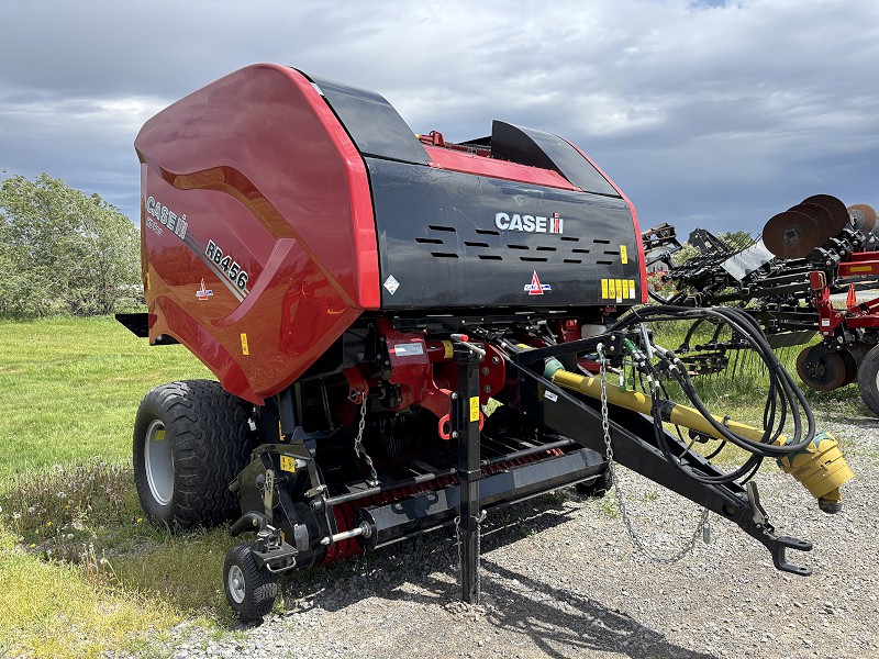 2026 CASE IH RB456 PRO ROUND BALER