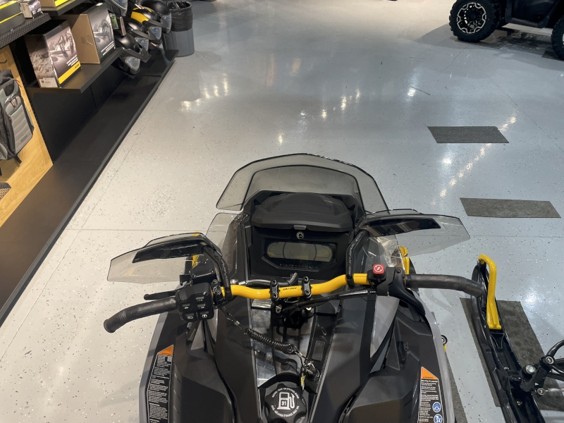 Snowmobiles  2026 SKI-DOO MXZ ADRENALINE WITH BLIZZARD PACKAGE 850 E-TEC SNOWMOBILE Photo