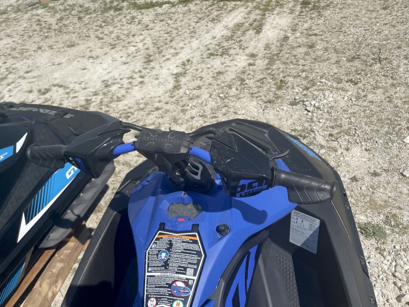 Personal Watercraft  2022 SEA-DOO SPARK TRIXX 2UP PERSONAL WATERCRAFT Photo