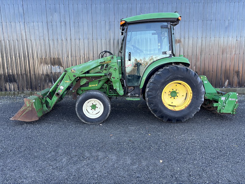 2017 JOHN DEERE 4044R TRACTOR WITH LOADER