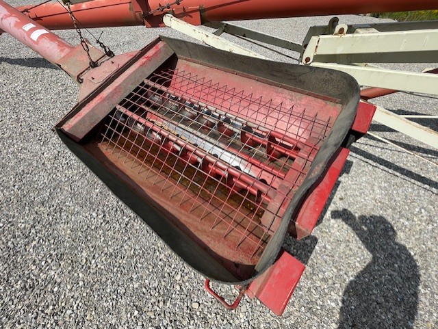 2010 FARM KING 1060 GRAIN AUGER