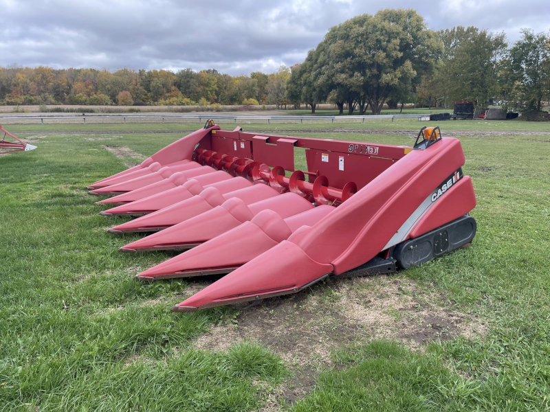 2010 CASE IH 3408 8 ROW CORN HEAD