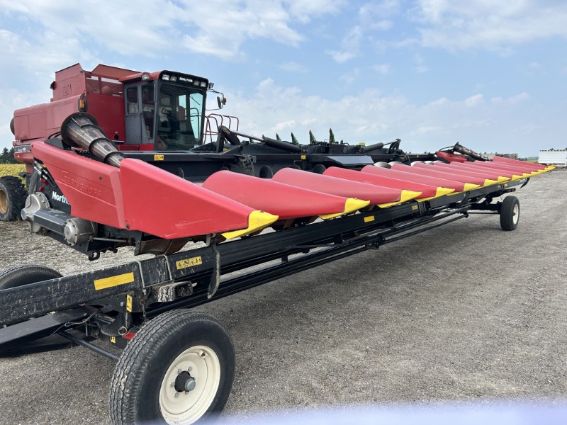 2011 GERINGHOFF NS1230F CORN HEAD