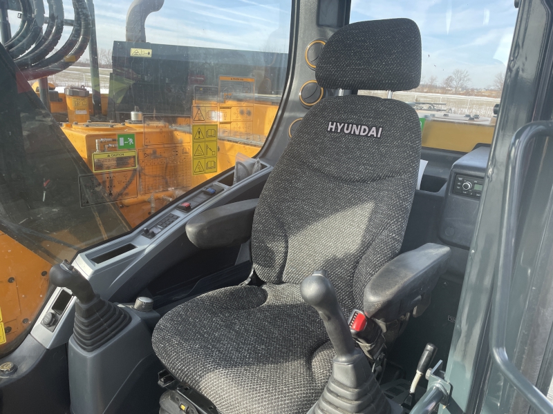 2023 HYUNDAI HX145A LCR CRAWLER EXCAVATOR