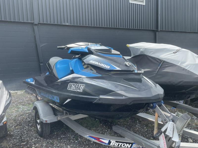 2019 SEA-DOO GTR 230 PERSONAL WATERCRAFT