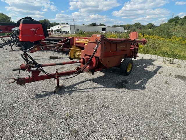 1983 NEW HOLLAND 316 SQUARE BALER