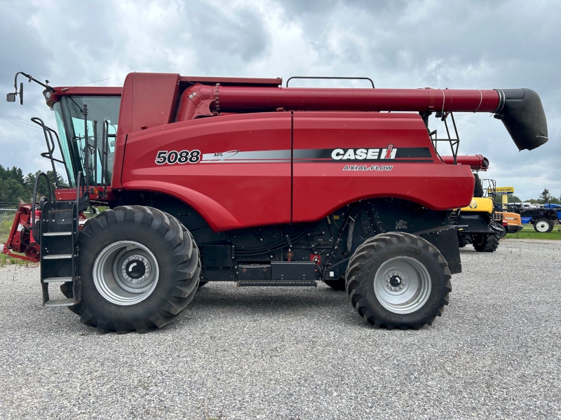 2010 CASE IH 5088 AXIAL FLOW COMBINE