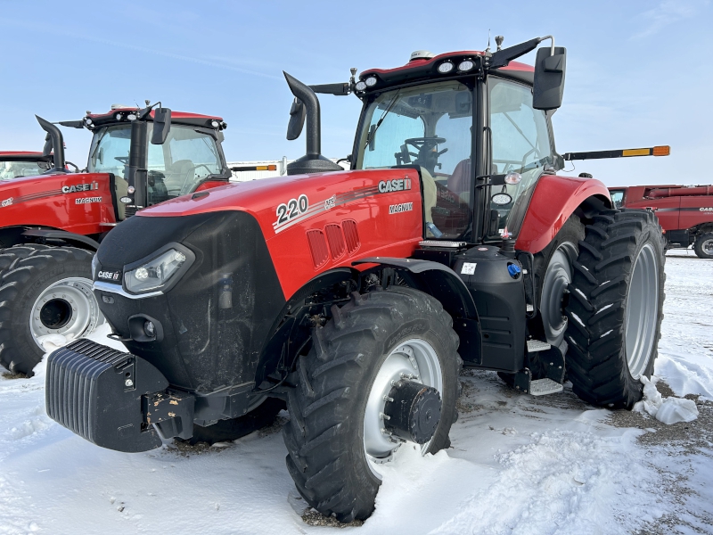 2024 CASE IH MAGNUM 220 TRACTOR