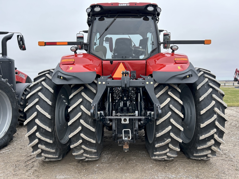 2024 CASE IH MAGNUM 220 TRACTOR