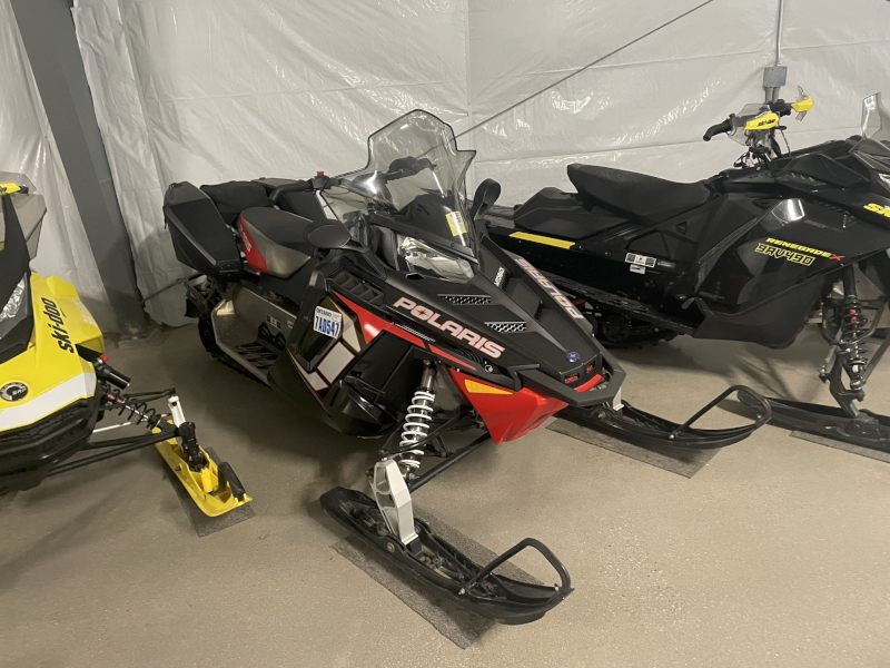 2012 POLARIS ADVERTURE 600 SNOWMOBILE