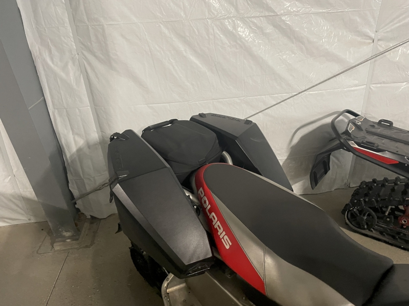 Snowmobiles  2012 POLARIS ADVERTURE 600 SNOWMOBILE Photo