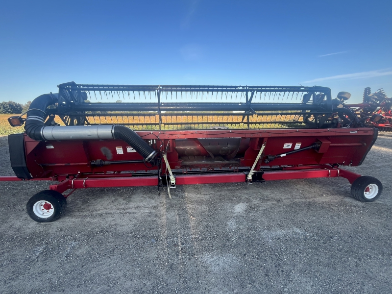 1991 CASE IH 1660 COMBINE PACKAGE WITH TWO HEADS AND CART