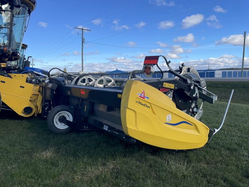 2025 MACDON FD235 FLEX DRAPER HEAD