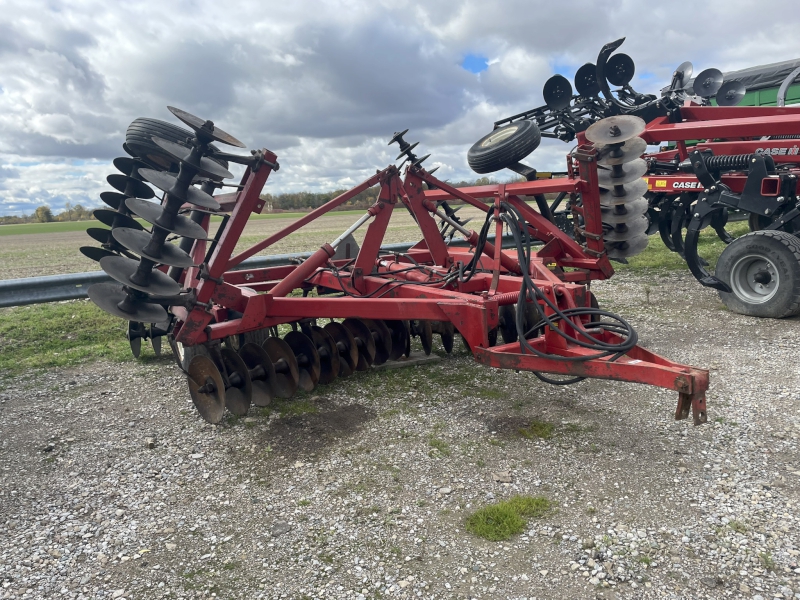 1985 INTERNATIONAL 490 DISC HARROW