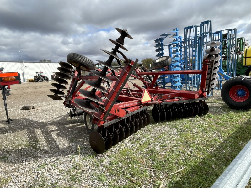1985 INTERNATIONAL 490 DISC HARROW