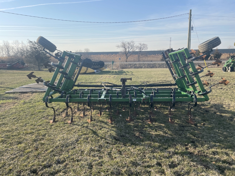 2006 UNVERFERTH PERFECTA II FIELD CULTIVATOR