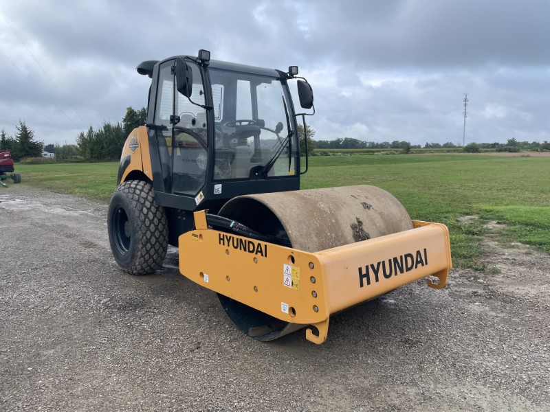 2023 HYUNDAI HR70C COMPACTION ROLLER