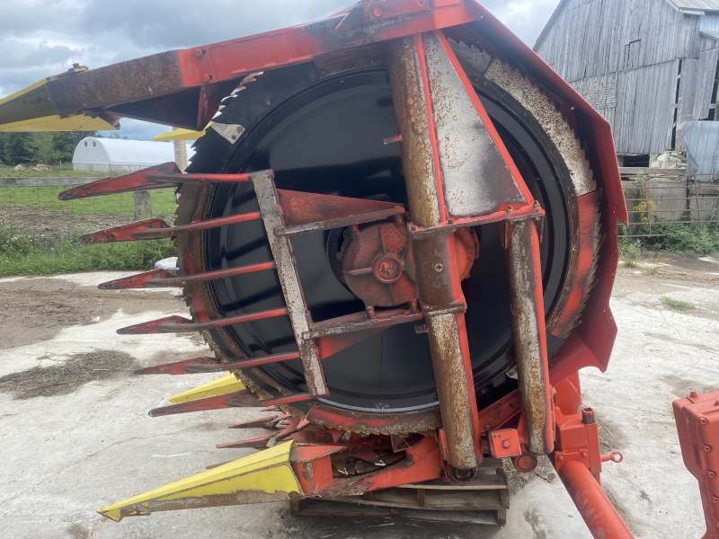 KEMPER M4500 6 ROW CORN HEAD FOR FORAGE HARVESTER