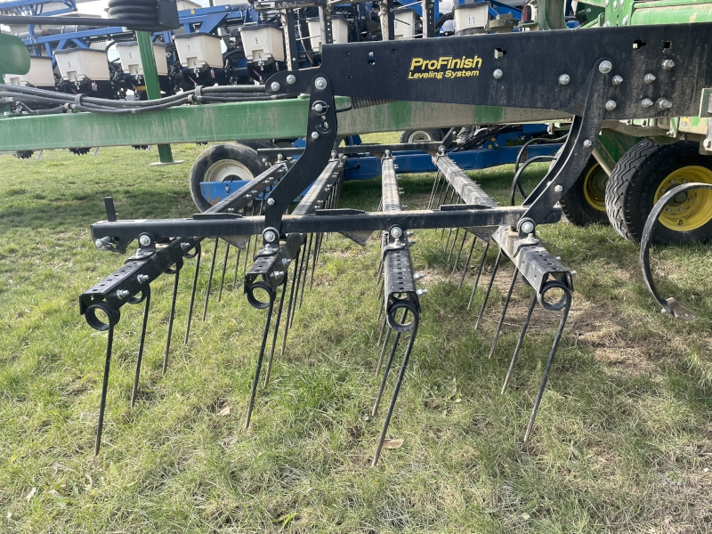 2022 JOHN DEERE 2230LL FIELD CULTIVATOR