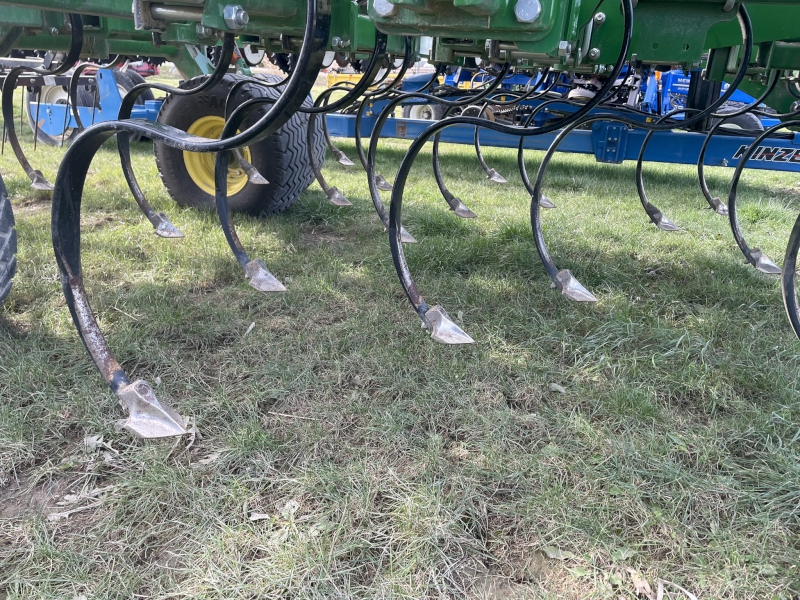 2022 JOHN DEERE 2230LL FIELD CULTIVATOR