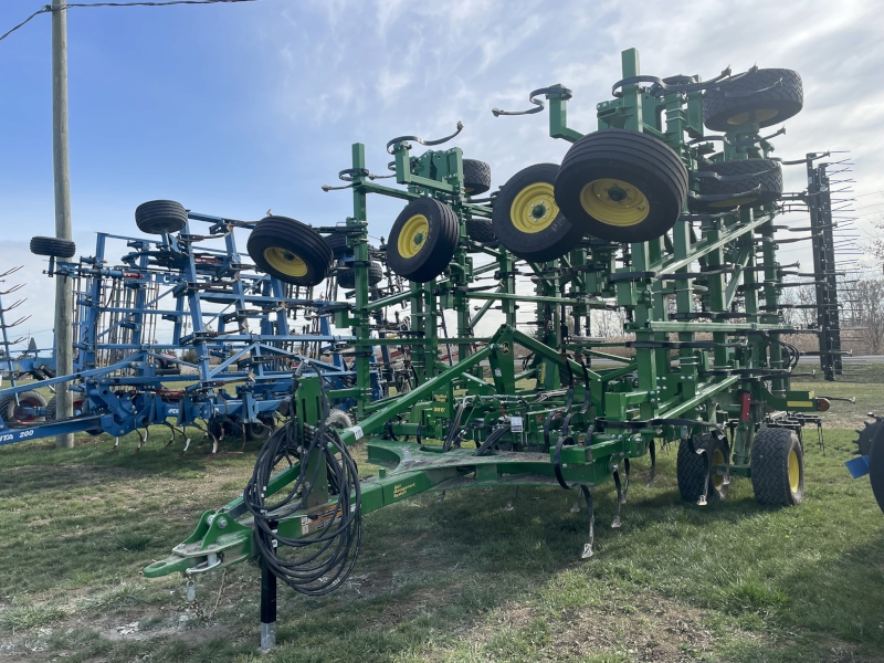 2022 JOHN DEERE 2230LL FIELD CULTIVATOR