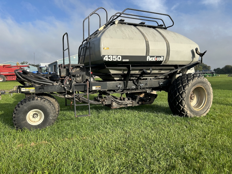 2017 CASE IH PD500 PRECISION DISC AIR DRILL WITH FLEXI-COIL 4350 AIR CART